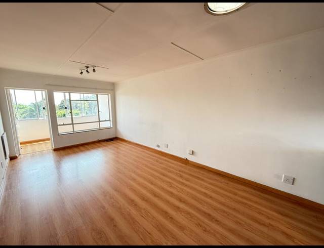 2 BEDROOM APARTMENT FOR SALE IN MALVERN
